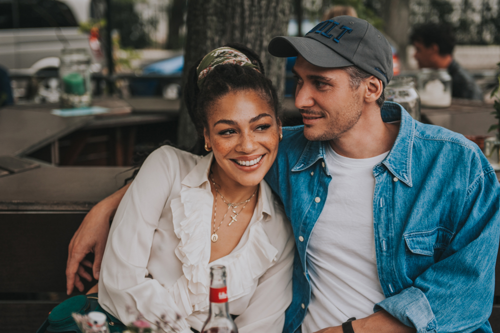 Julie Ben HP 021 - Julie & Ben