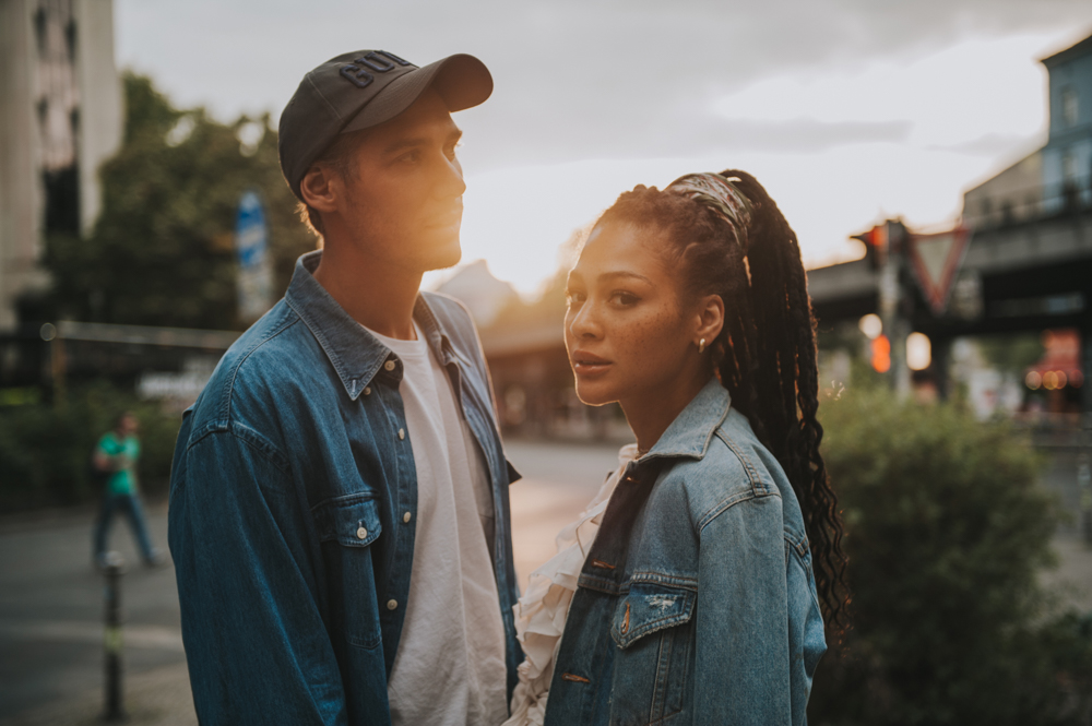 Julie Ben HP 044 - Julie & Ben