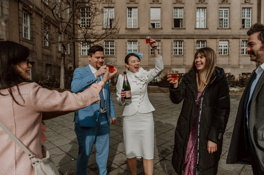 Donna Sven HP015 - Donna & Sven - Tiny Winter Wedding