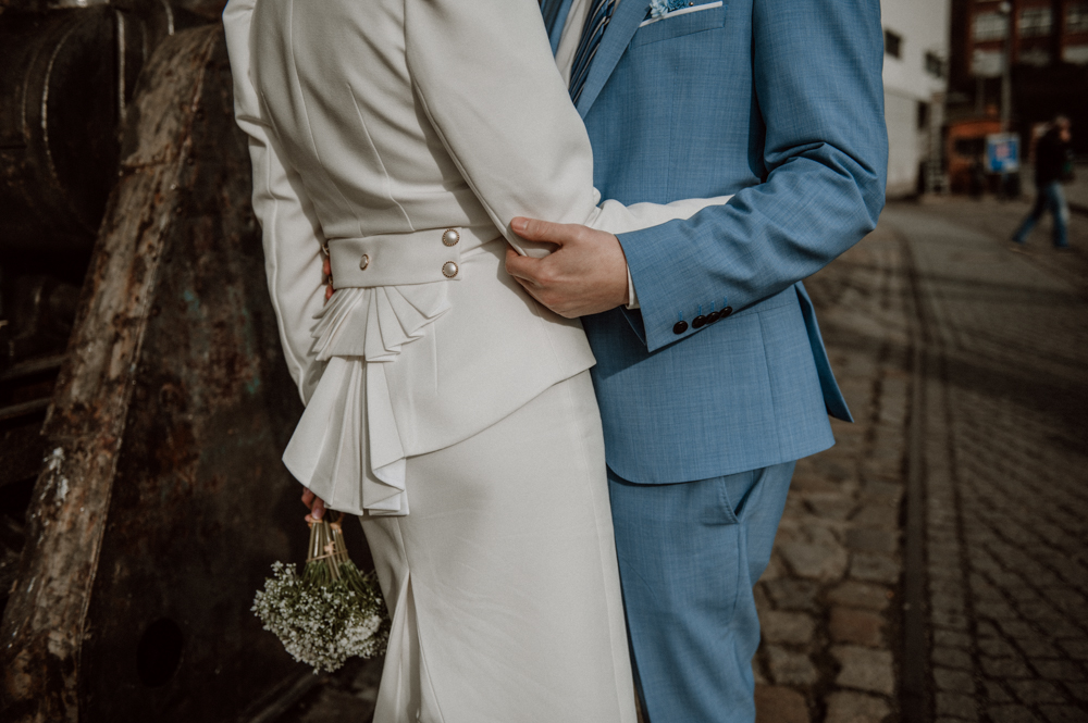 Donna Sven HP055 - Donna & Sven - Tiny Winter Wedding