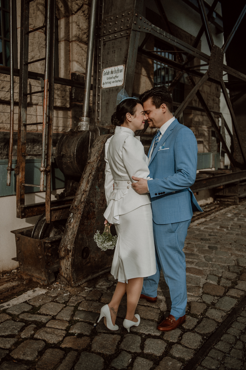 Donna Sven HP056 - Donna & Sven - Tiny Winter Wedding