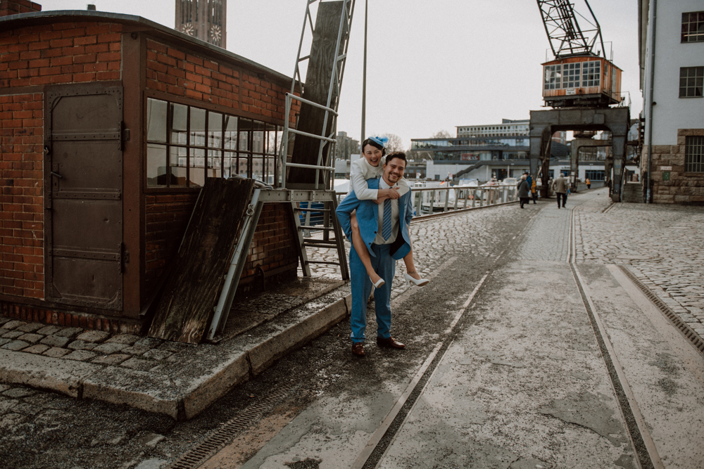 Donna Sven HP062 - Donna & Sven - Tiny Winter Wedding