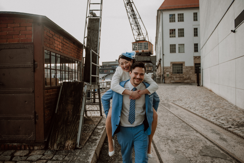 Donna Sven HP063 - Donna & Sven - Tiny Winter Wedding