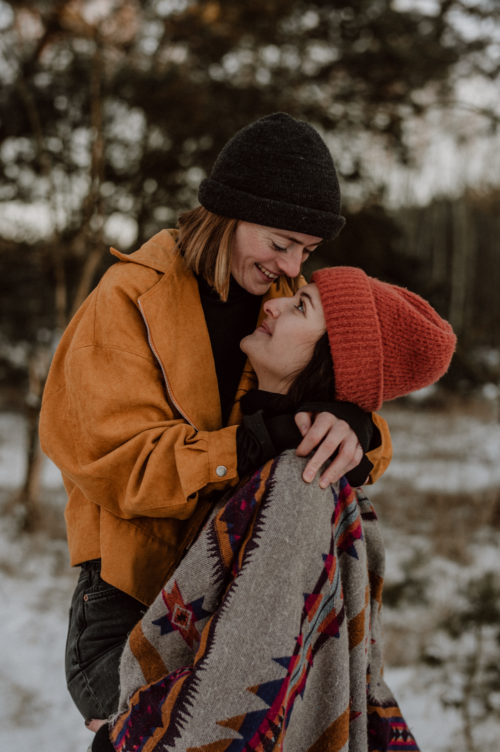 Lisbeth Elli052 - Lisbeth & Elli