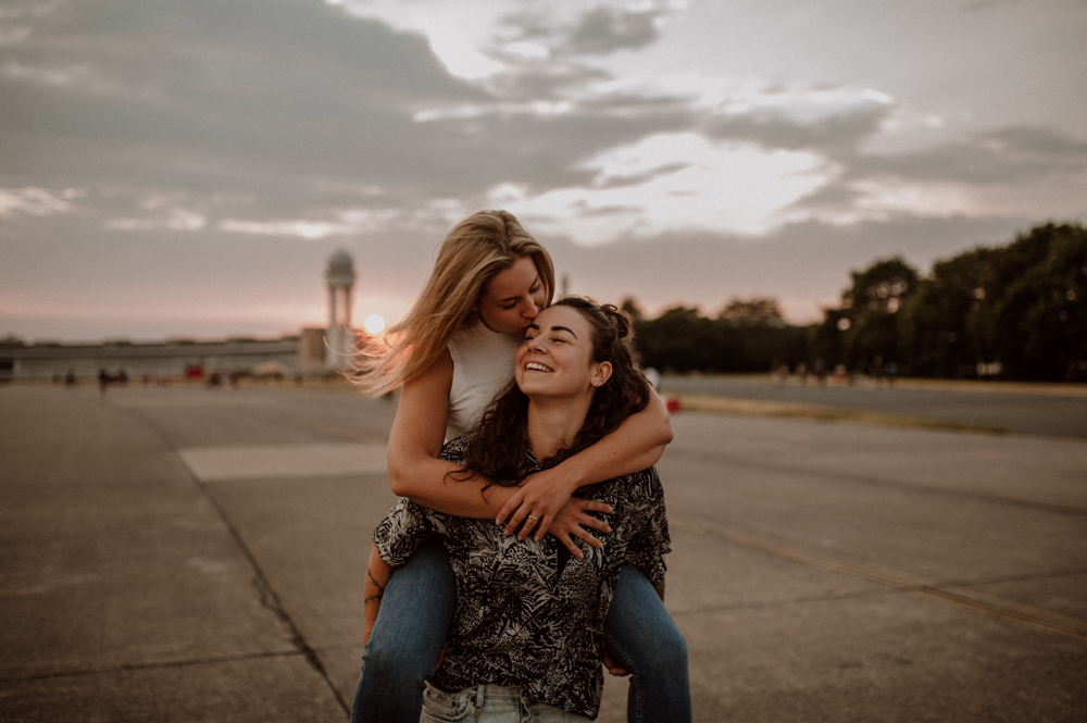 Samira Charly HP039 - Charly & Samira-Tempelhofer Feld
