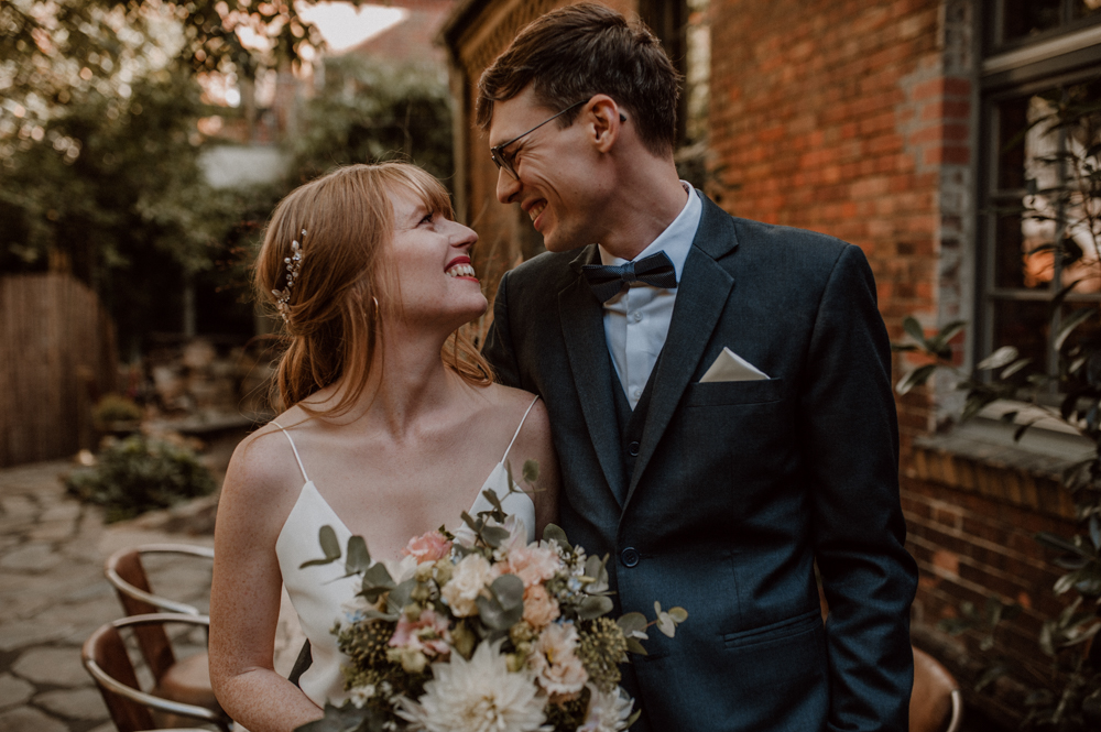 Hochzeit Berlin Old Smithys Dizzle Urban wedding Lionheart Wedding 018 - Lisa & Steffen - Old Smithy`s Dizzle