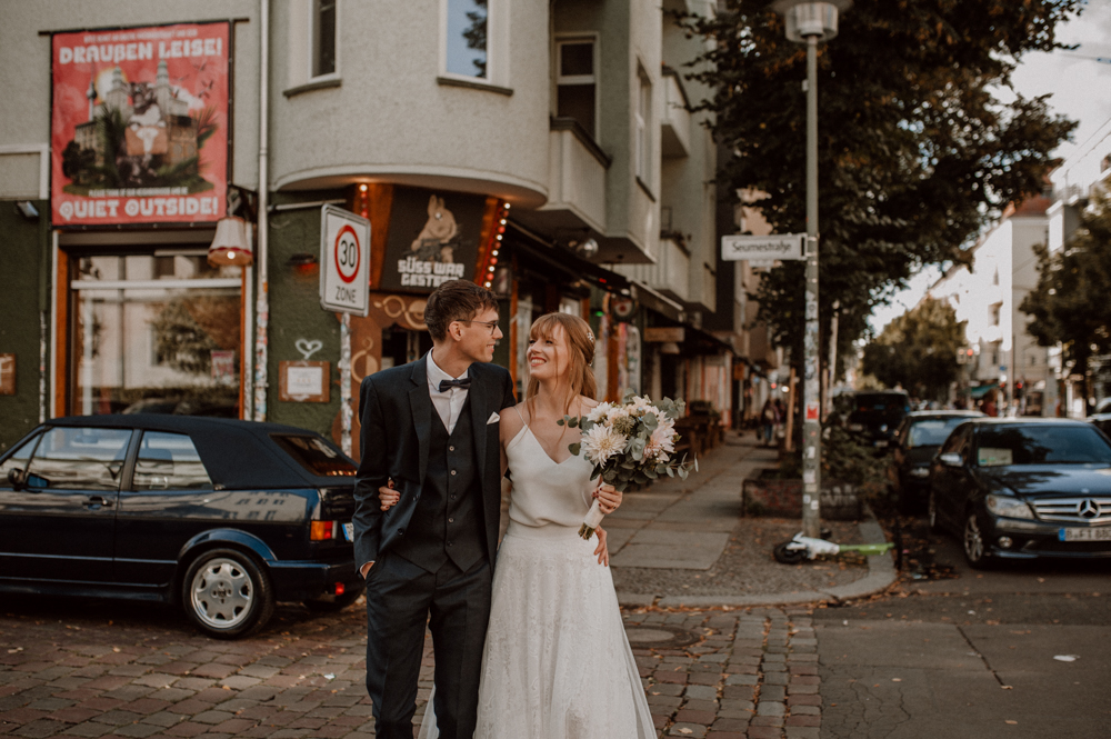 Hochzeit Berlin Old Smithys Dizzle Urban wedding Lionheart Wedding 027 - Lisa & Steffen - Old Smithy`s Dizzle