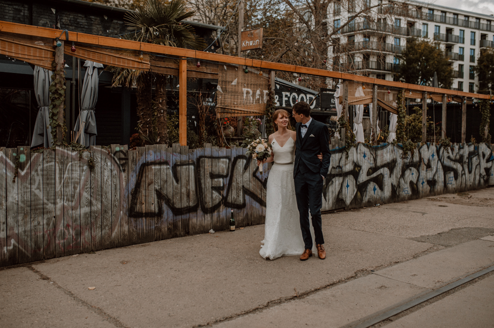 Hochzeit Berlin Old Smithys Dizzle Urban wedding Lionheart Wedding 044 - Lisa & Steffen - Old Smithy`s Dizzle