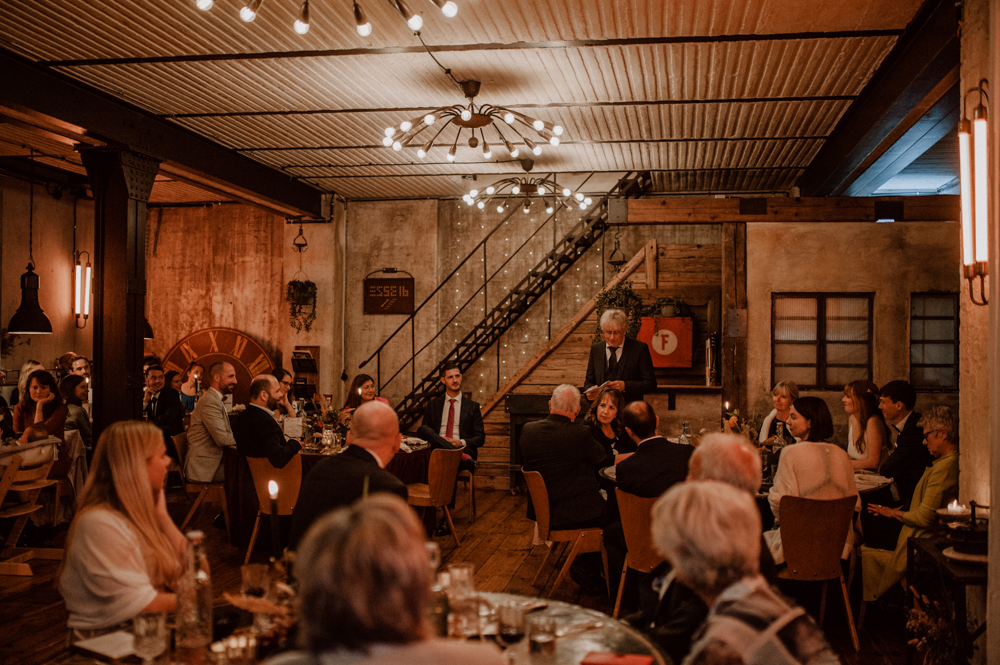 Hochzeit Berlin Old Smithys Dizzle Urban wedding Lionheart Wedding 125 - Lisa & Steffen - Old Smithy`s Dizzle