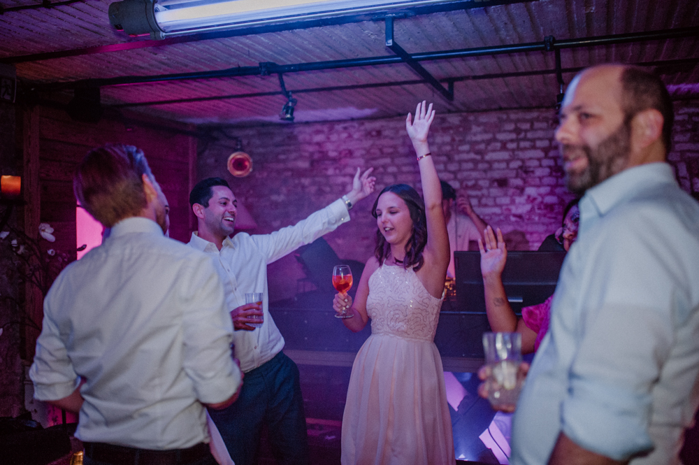 Hochzeit Berlin Old Smithys Dizzle Urban wedding Lionheart Wedding 155 - Lisa & Steffen - Old Smithy`s Dizzle